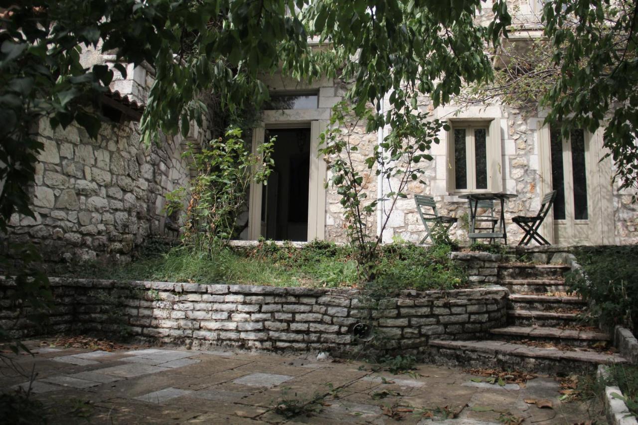 The Stonehouse Chalet